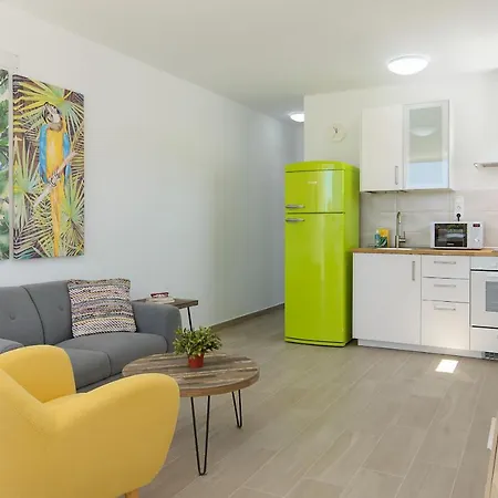 Vakantiehuis Volcano - Pool And Gym In Sport Center Fariones Included By Lanzarote